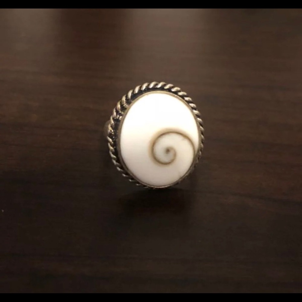 Shiva she’ll ring - Picture 2 of 4